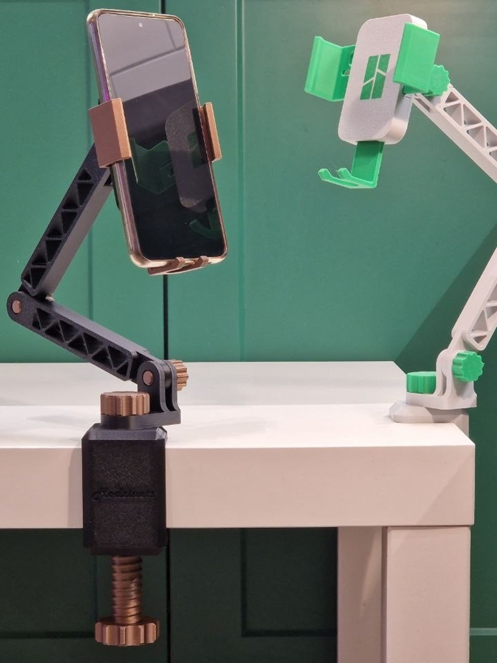 Mechanical Phone Holder Desk Mounted Stand Arm/ Universal Mount
